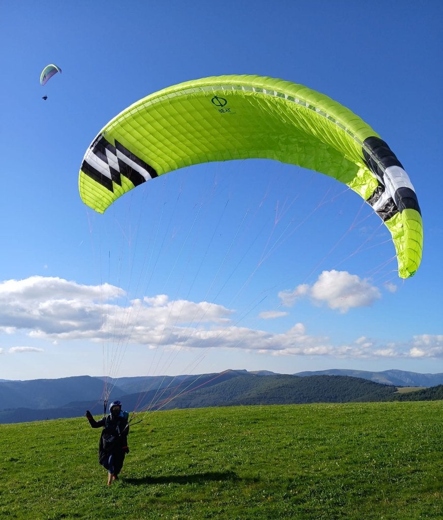 PHI Beat Light 18 – EN B – 50/75 kg – 3 kg, Enlèvement ou Envoi, Comme neuf, Parapente complet