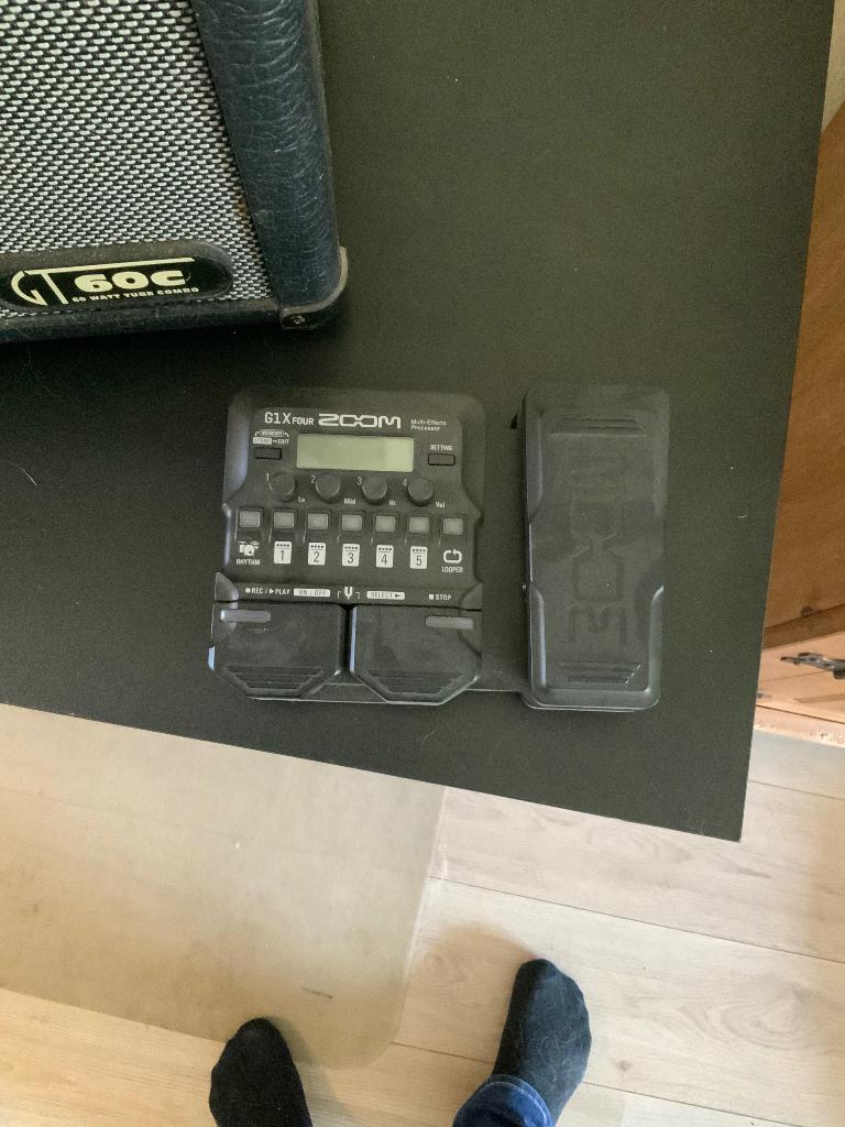 Gitaarversterker te koop, Musique & Instruments, Amplis | Basse & Guitare, Enlèvement ou Envoi, Utilisé, Guitare, 50 à 100 watts