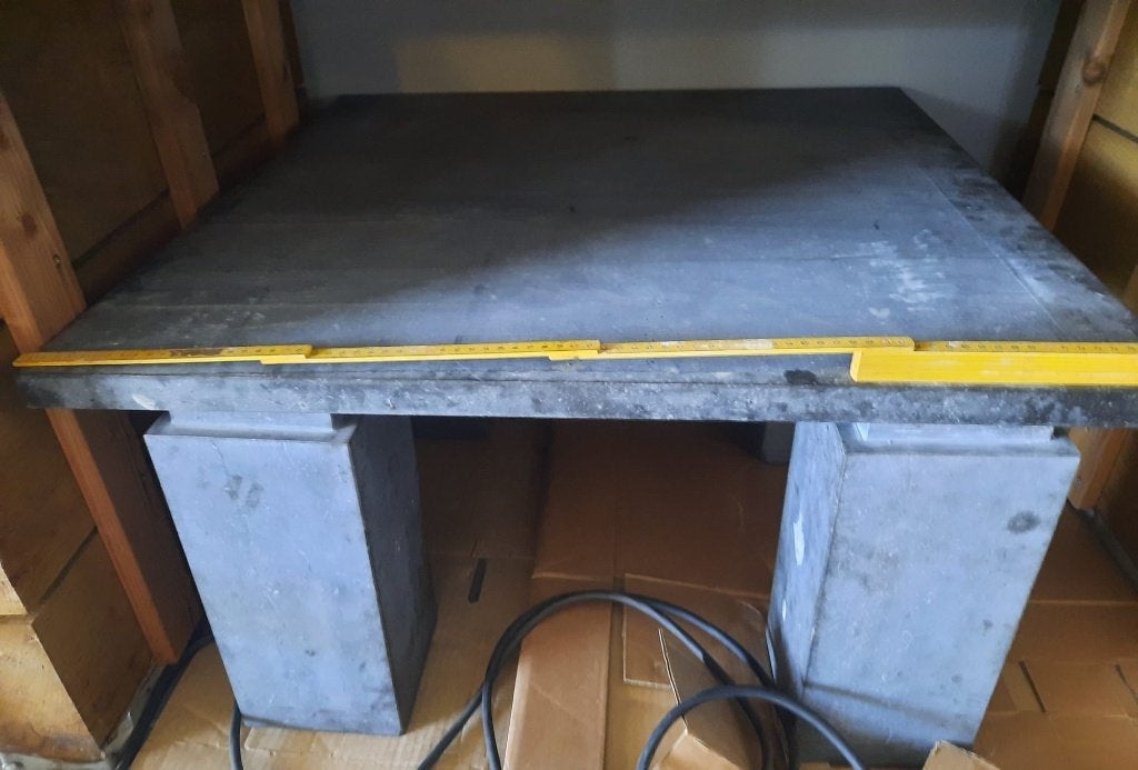 TABLE Basse - Pierre Bleue Hainaut - 80*80 cm + hauteur 40cm, Enlèvement, Comme neuf, Carré, Autres matériaux