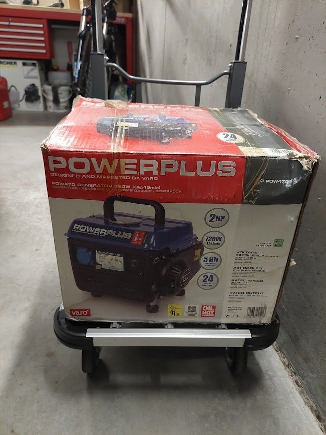 Generator, Bricolage & Construction, Enlèvement, Neuf, Essence