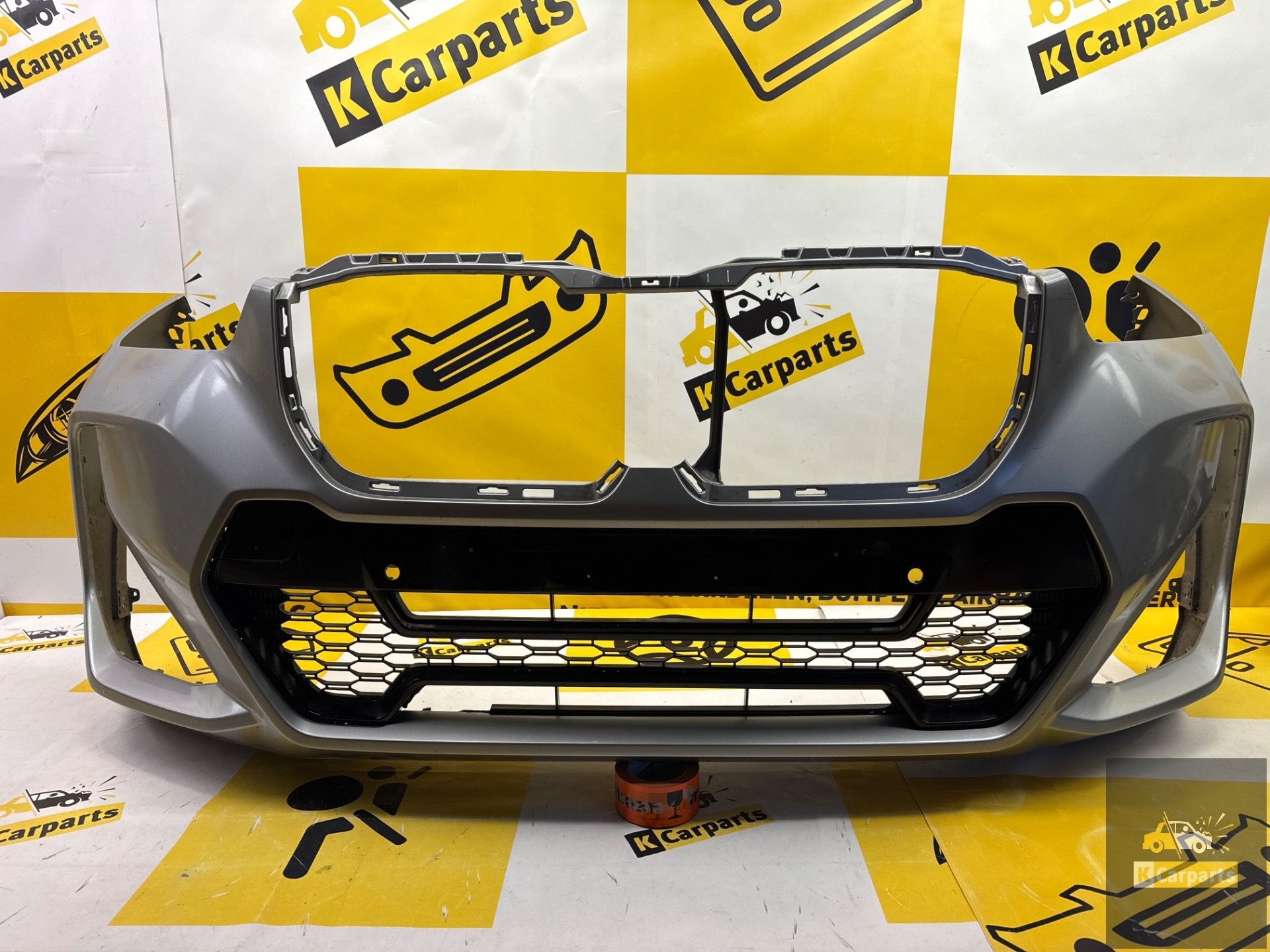 Pare-chocs avant BMW X1 U11 Sport Bumper Original 5111988190, Petuelring 130
80788  Munich, DE, Pare-chocs, Info@bmw.de, Utilisé