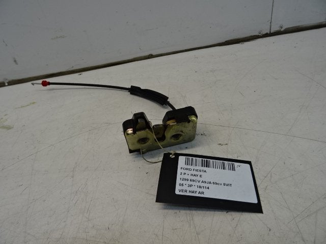 SERRURE COFFRE Ford Fiesta 5 (JD / JH) (2S61-A43102-AF), Autos : Pièces & Accessoires, Utilisé, Ford, Haillon arrière