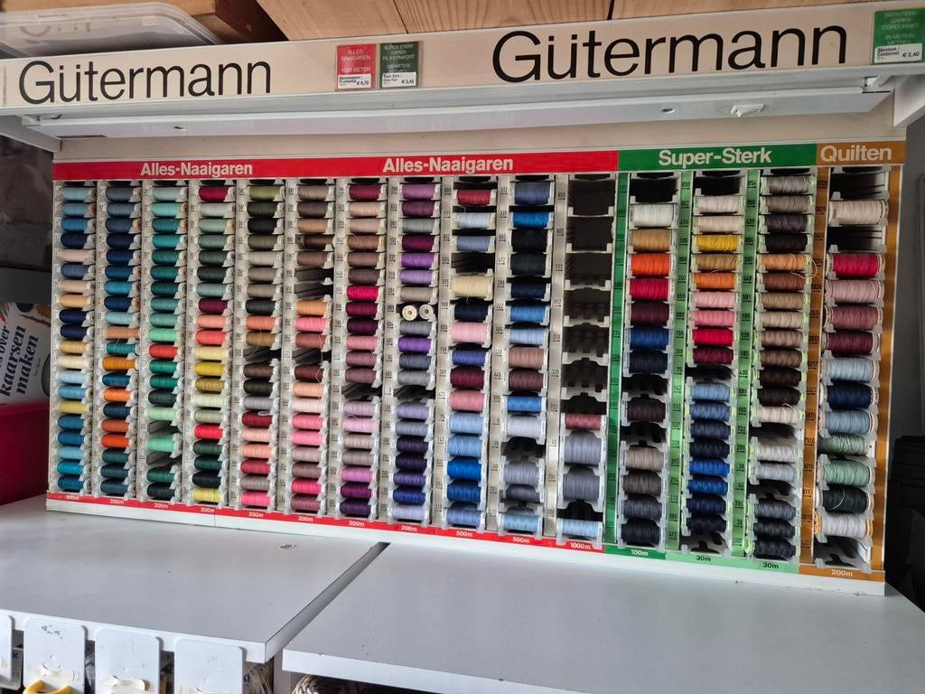 Gutermann garen kast ZONDER garen, Ophalen