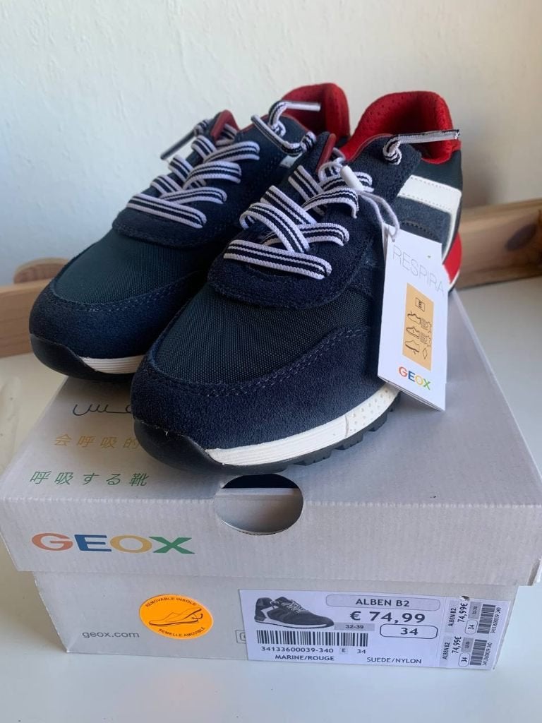 Ademende Geox sneakers, Kinderen en Baby's, Ophalen of Verzenden, Nieuw, Geox