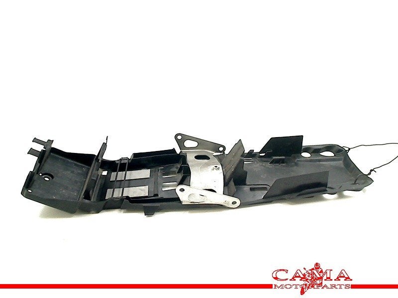 UNDERTAIL Suzuki GSX R 1000 2007-2008 (GSXR1000 K7 / K8), Motoren, Dhr. S. di Majo, Gebruikt, Info@cama-motorparts.nl, P.J. Troelstraweg 8 8
3144 CX  MAASSLUIS, NL