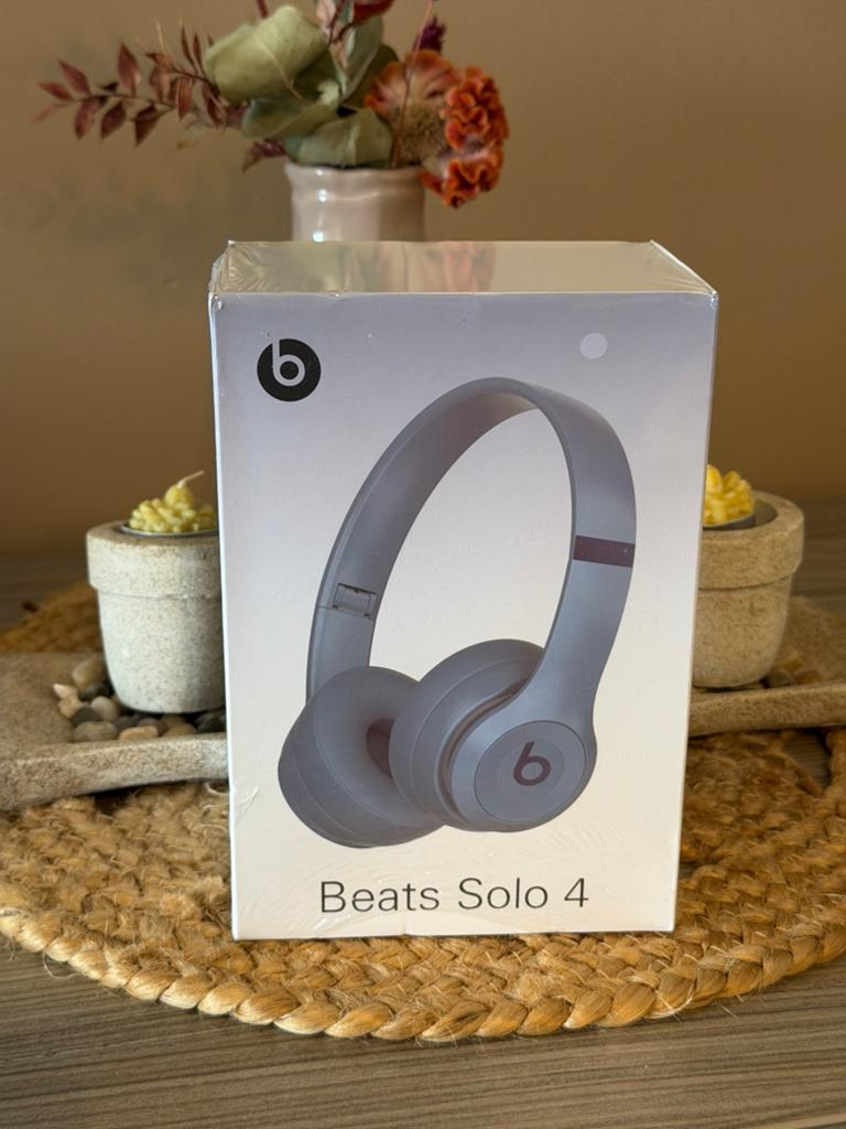 Beats Solo 4, Audio, Tv en Foto, Hoofdtelefoons, Verzenden, Zo goed als nieuw, Beats