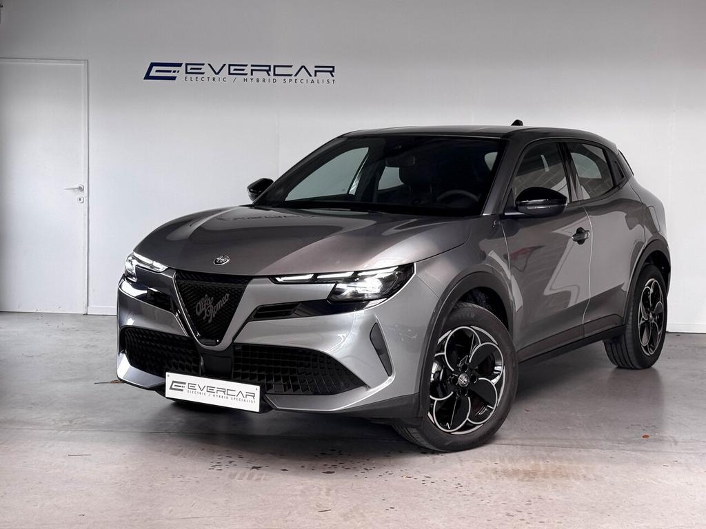 Alfa Romeo Junior Elettrica, Autos, 0 kg, Euro 6, 0 kg, Noir