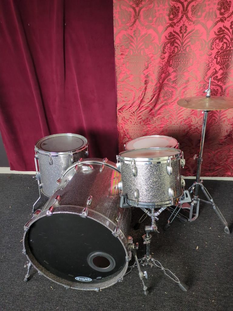Gretsch Renown Maple shell set, Musique & Instruments, Batteries & Percussions, Comme neuf, Autres marques, Enlèvement