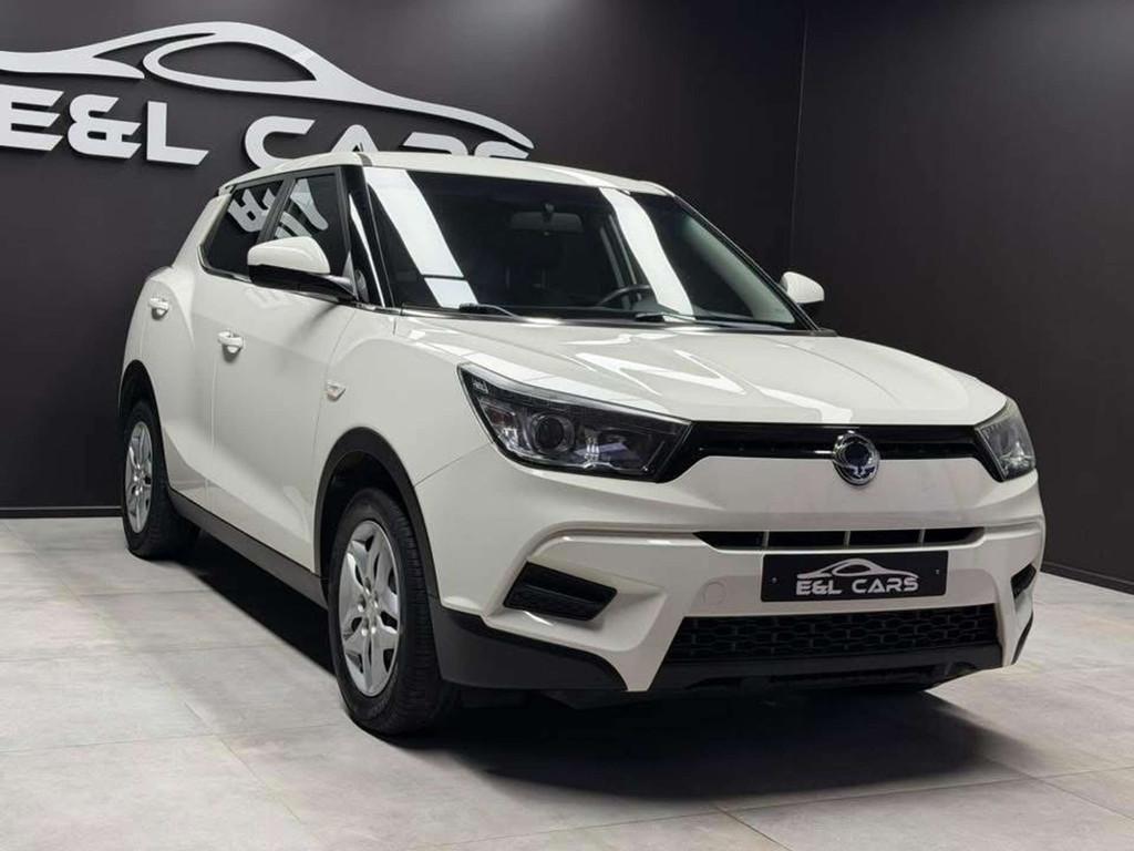 SsangYong Tivoli Tivoli 1.6i e-XGi 2WD *12 mois de garantie*, Auto's, 94 kW, Stof, Gebruikt, Wit