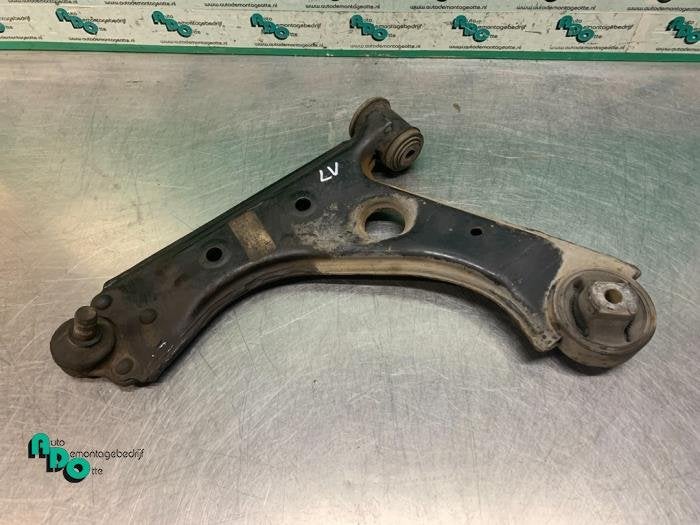 Bras de suspension avant gauche d'un Fiat Fiorino (Fiorino 0, -, 3 mois de garantie, Utilisé, Fiat
