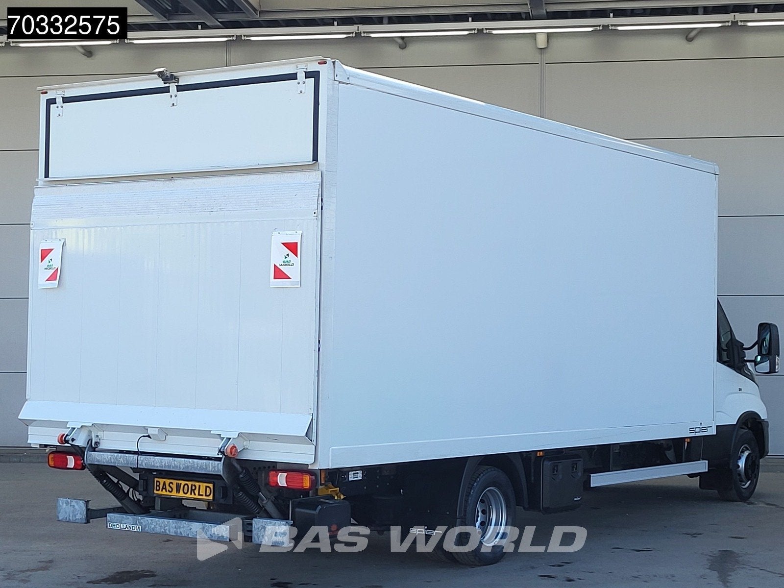 Iveco Daily 70C21 3.0L Automaat 1000KG Laadklep Luchtvering, Stof, Gebruikt, Euro 6, 4 cilinders