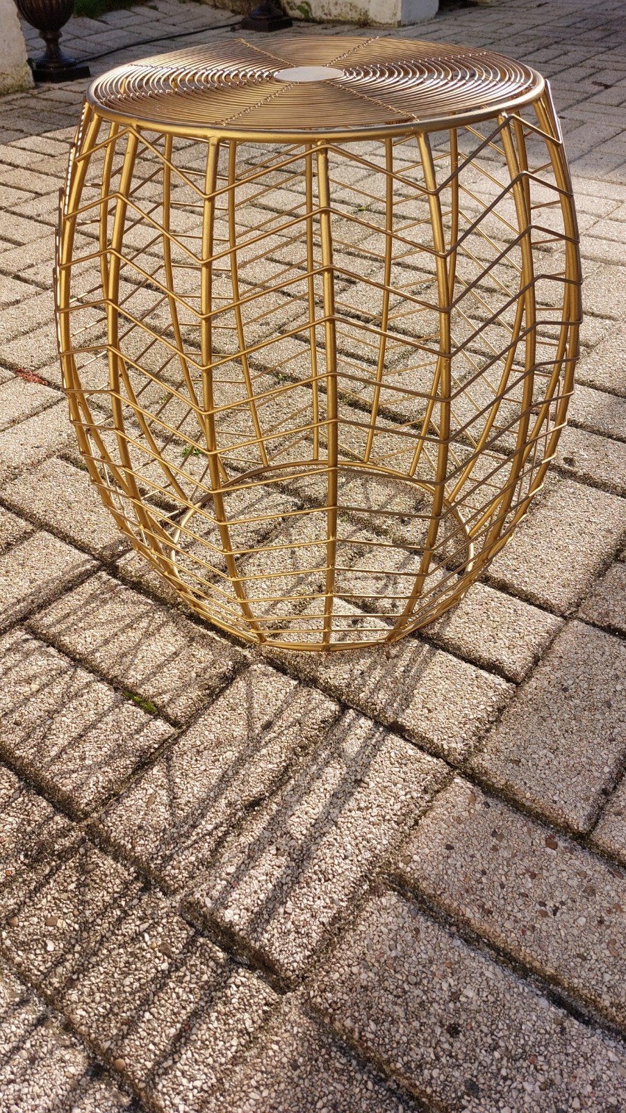 Bijzettafeltje/krukje, Huis en Inrichting, Minder dan 55 cm, Metaal of Aluminium, Zo goed als nieuw, Overige vormen