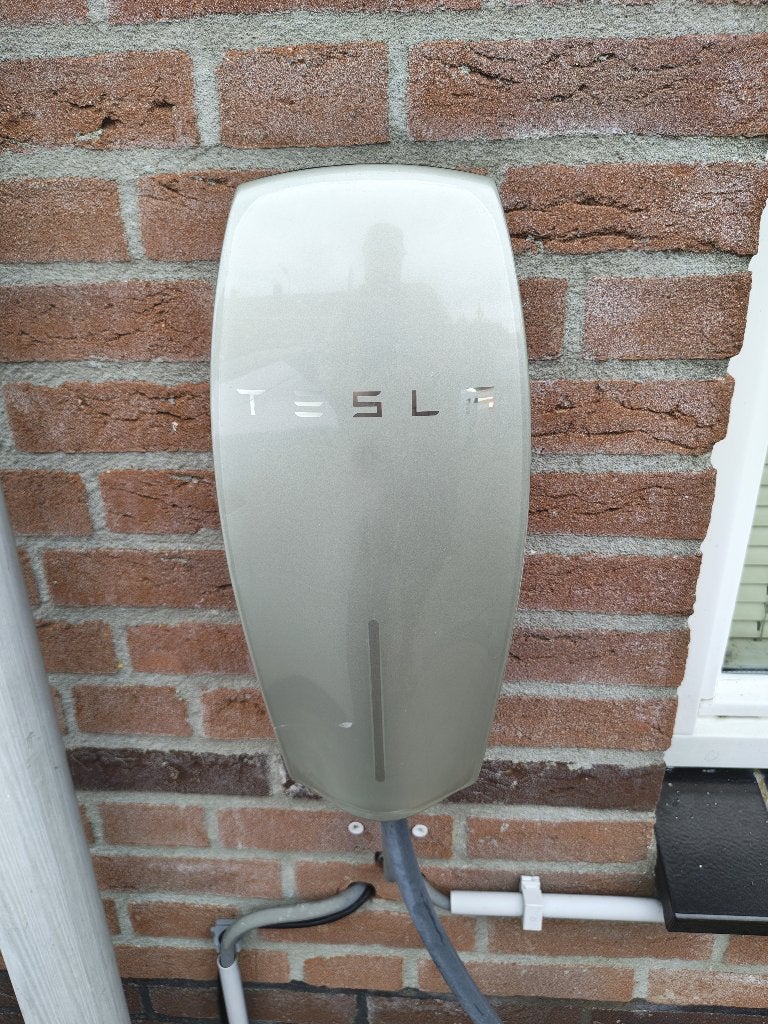 CONNECTEUR MURAL TESLA GEN 2 CÂBLE COURT 1,80 M, Enlèvement ou Envoi, Utilisé, Borne de recharge et Câble de charge