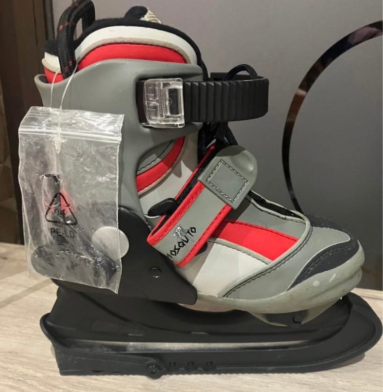 PATINS A GLACE, Enlèvement, Comme neuf
