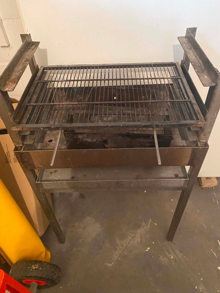 2 bbq, Jardin & Terrasse, Enlèvement, Utilisé, Avec accessoires