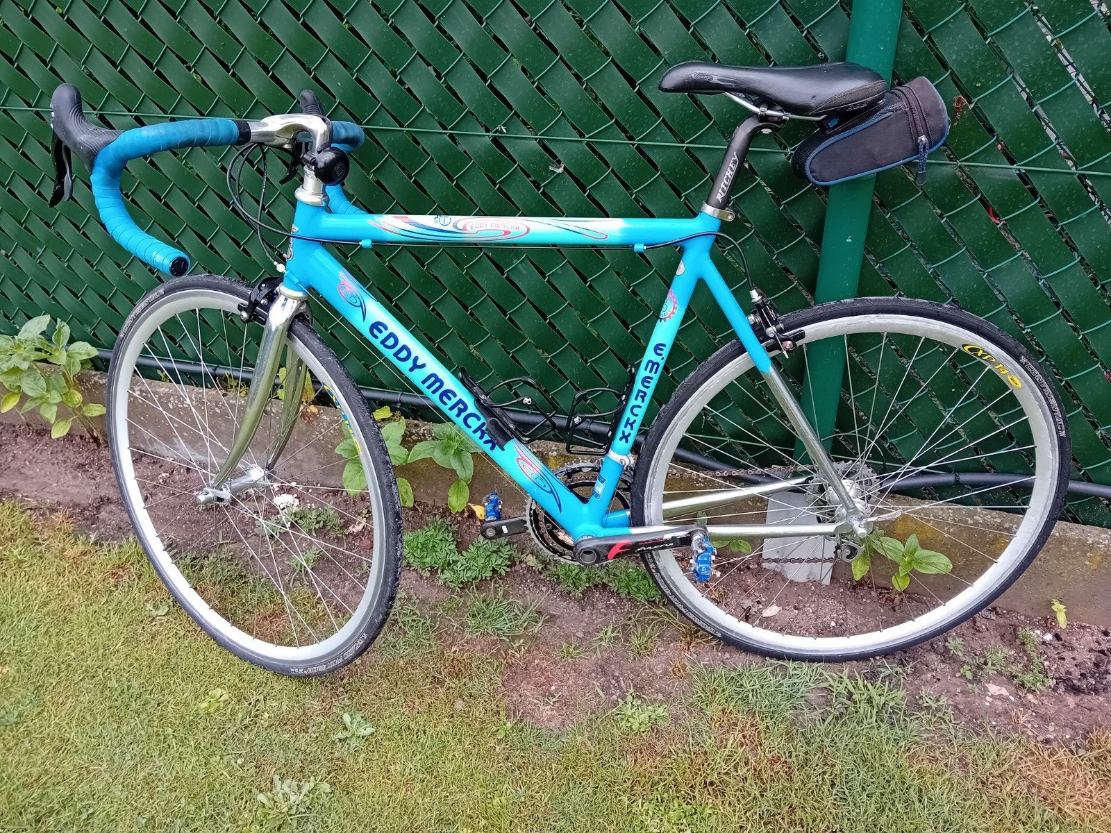 Vélo de route Eddie Mercks., Enlèvement