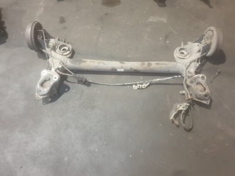 ACHTERAS Opel Corsa D (01-2006/12-2014), Bahnhofsplatz 65423 Rüsselsheim am Main, DE, Gebruikt, Opel, Opel Automobile GmbH