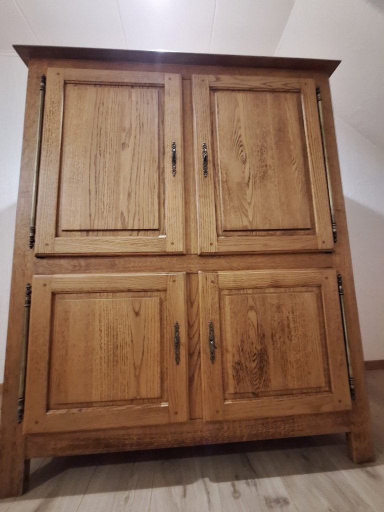 Eiken kast, Ophalen, Zo goed als nieuw, Eikenhout, Met deur(en)