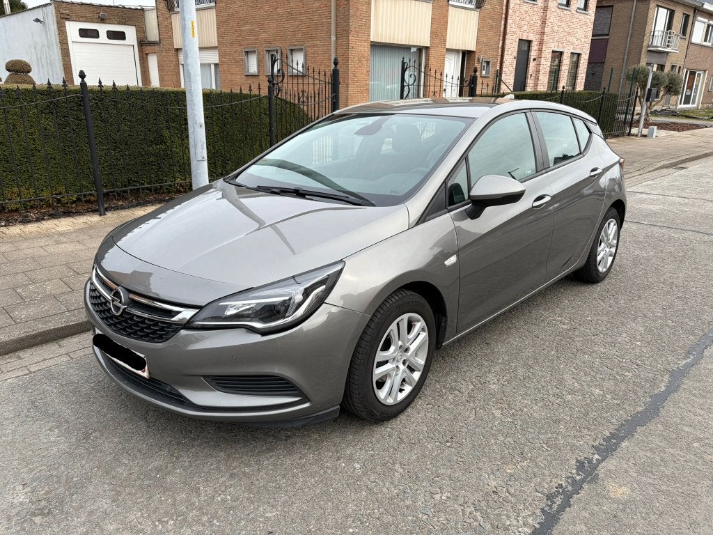 Opel Astra 2017 - Bruin - Hatchback, Auto's, Stof, Euro 6, Bruin, Particulier