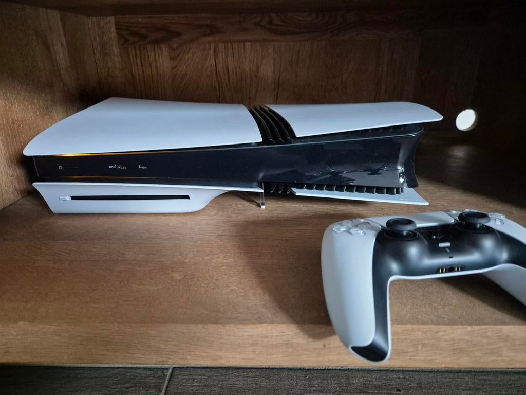 PS5 Pro 2 To avec lecteur bluray et garantie, Games en Spelcomputers, Spelcomputers | Sony PlayStation 5