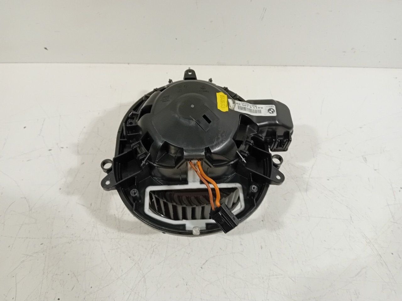 Kachel ventilator motor BMW 3 serie, BMW, Onderdelen@venauto.nl, Van der Ven Autorecycling B.V., Ettenseweg 76, 4706 PB Roosendaal, The Netherlands