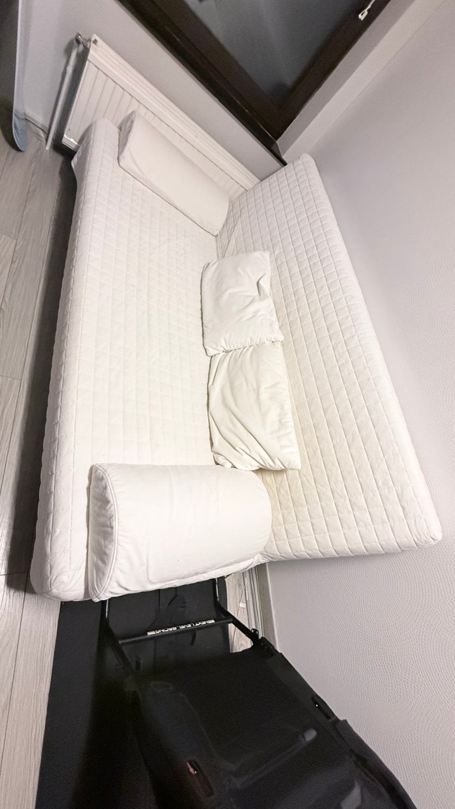 Canapé convertible IKEA 2 places avec coffre de rangement, IKEA, Enlèvement, Comme neuf, Crème