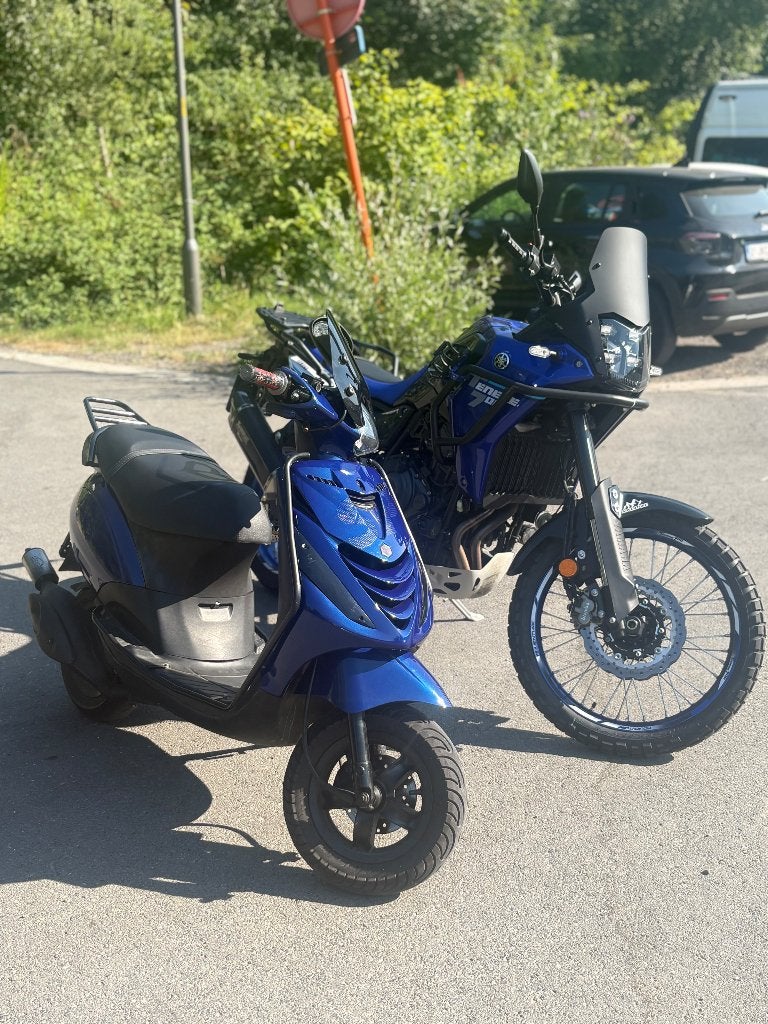 Zip 70cc A Klasse, Fietsen en Brommers, Scooters | Piaggio, Ophalen, Klasse A (25 km/u), Zo goed als nieuw, Benzine