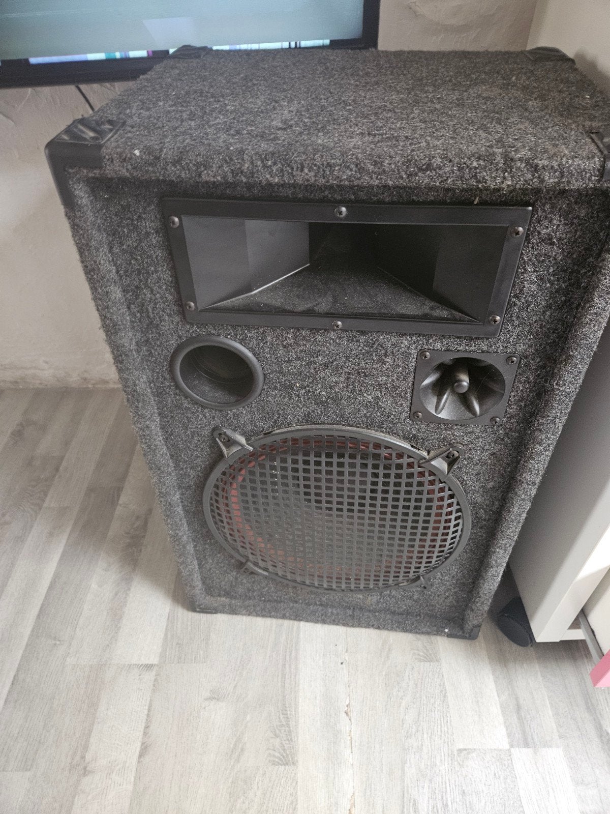 Boombox, Ophalen