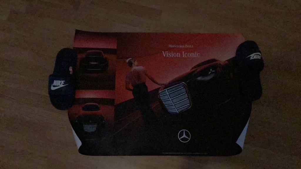 Mercedes poster, Ophalen, Zo goed als nieuw