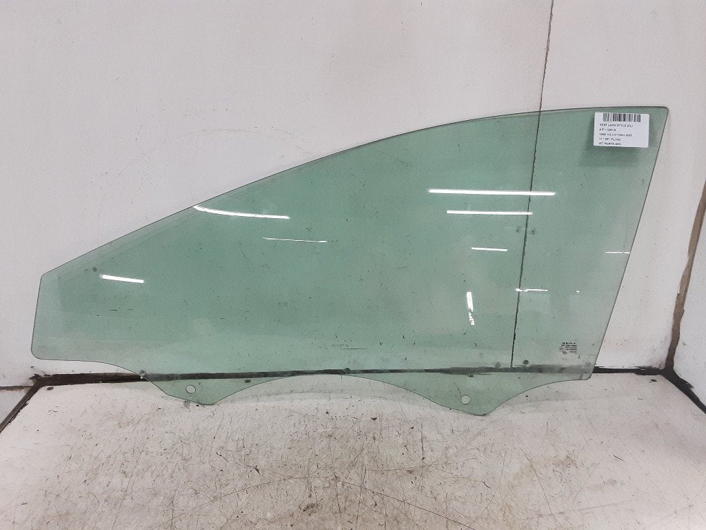 VITRE AVANT GAUCHE Seat Leon (5FB) (01-2012/08-2020), Mevr. I. Hauben, Utilisé, Rue de l'Espoir 34 34
4030  GRIVEGNÉE, BE, Info@Collignon.be
