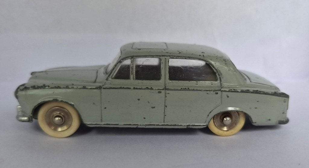 Peugeot 403 Dinky Toys, Verzamelen, Ophalen of Verzenden, Gebruikt, Auto's