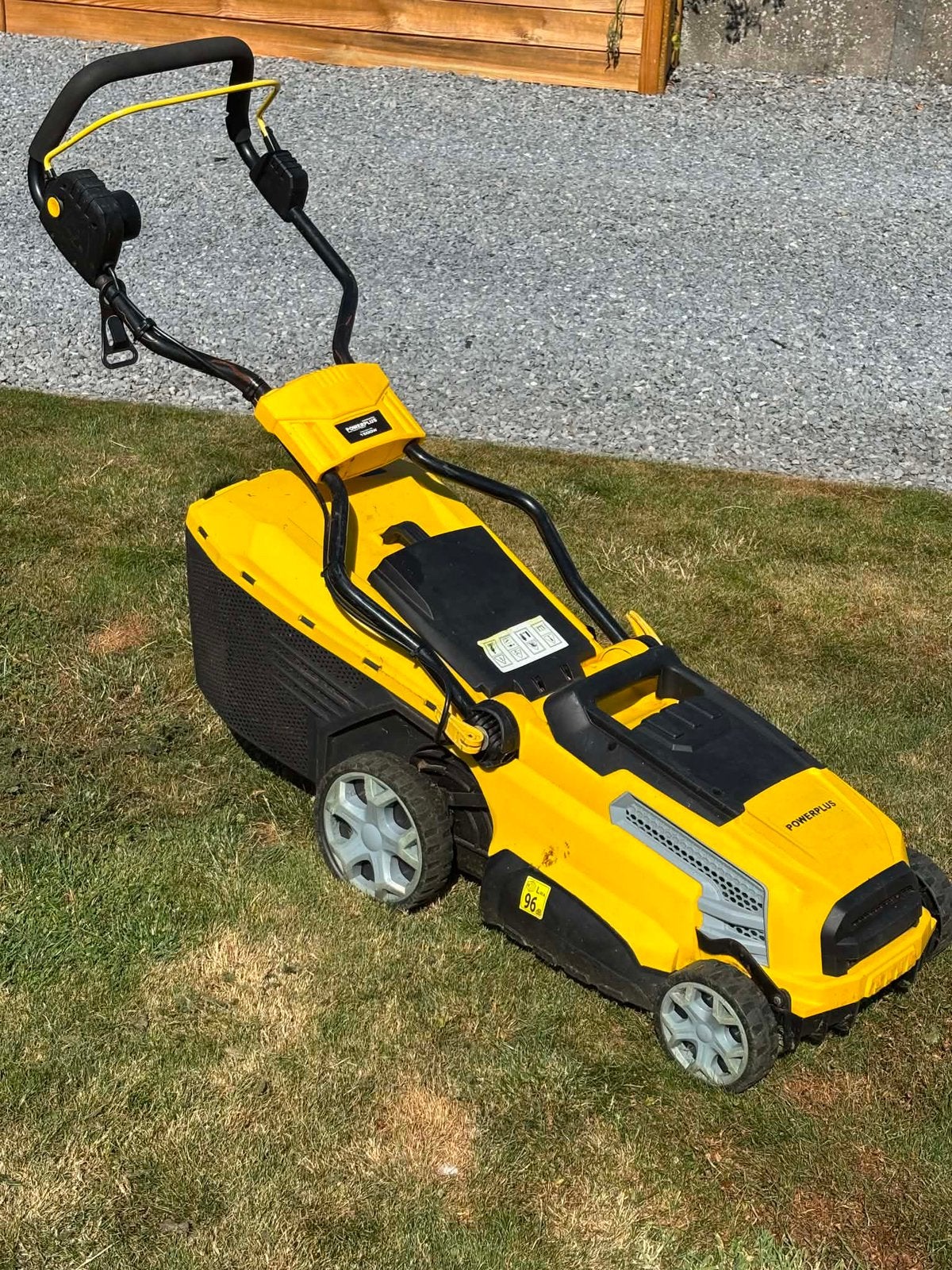 Powerplus POWXG6150 Grasmaaier, Tuin en Terras, Grasmaaiers, Ophalen, Zo goed als nieuw, Elektrische grasmaaier, Opvangbak