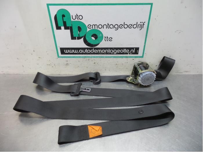 Ceinture de sécurité avant droite d'un Ford Fiesta (Fiesta, -, -, -, Enlèvement ou Envoi