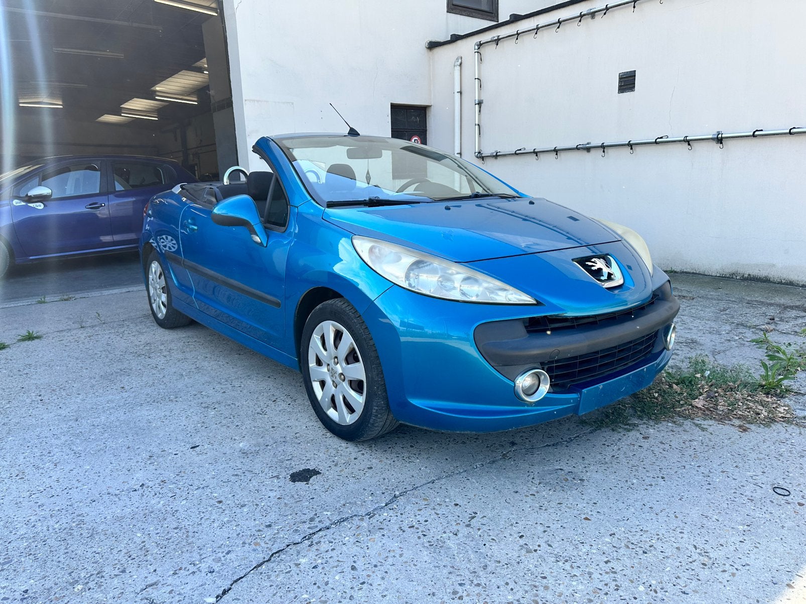 PEUGEOT 207CC 1.6 HDi 110CV, Autos, Peugeot, Entreprise, Cabriolet, Boîte manuelle, Noir