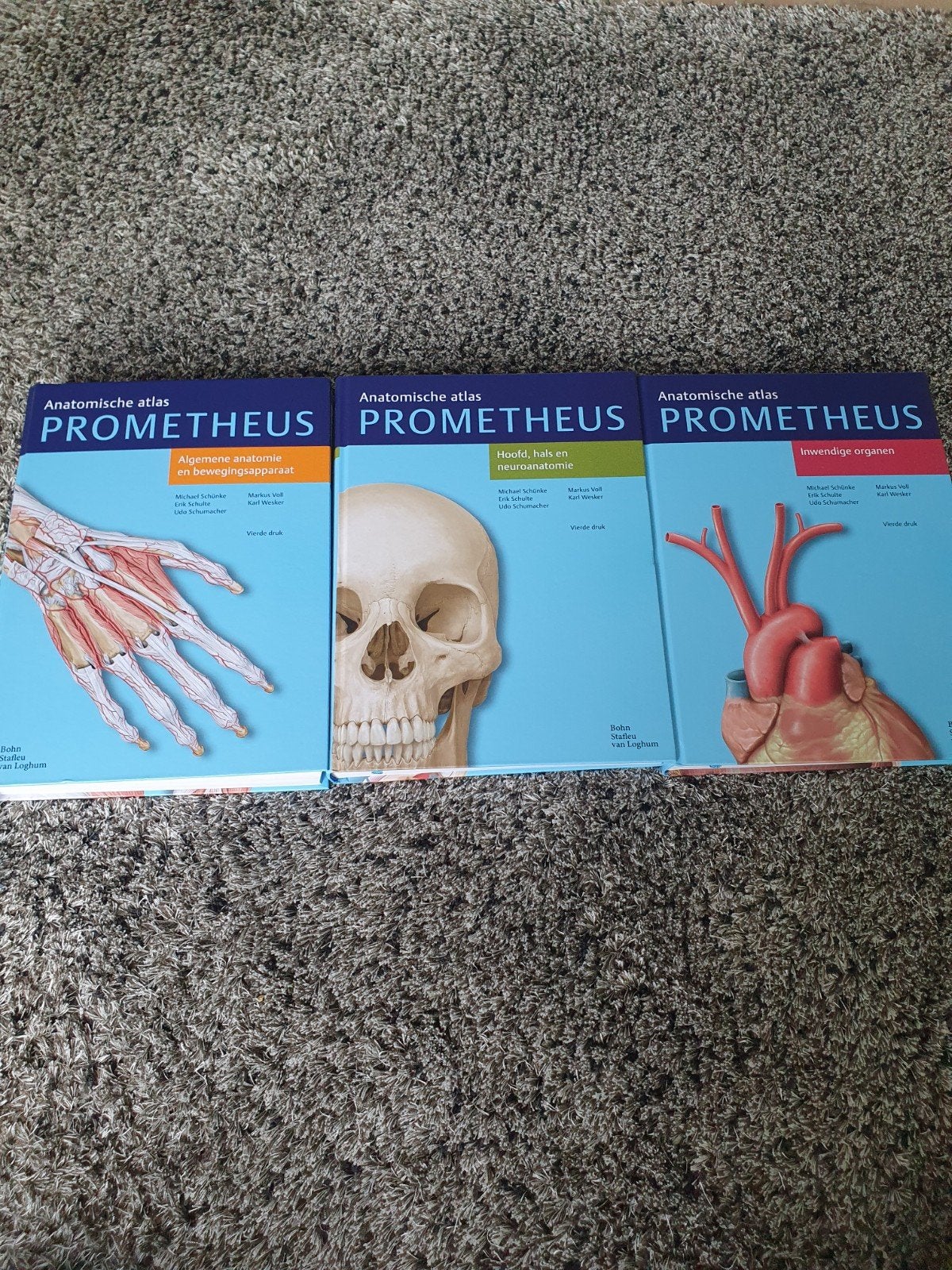 Atlas anatomique Prometheus — Série complète de 3 volumes, Livres, Michael Schünke
Erik Schulte
Udo Schumacher, Alpha, Envoi, Enseignement supérieur