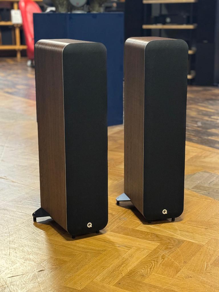 Q acoustics M40 / Demo set, Ophalen, Nieuw, Front, Rear of Stereo speakers