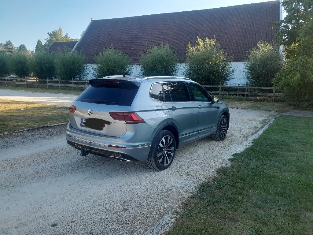 Tiguan R-line 2021 7 place avec 52300km, Cuir, Argent ou Gris, Achat, Euro 6