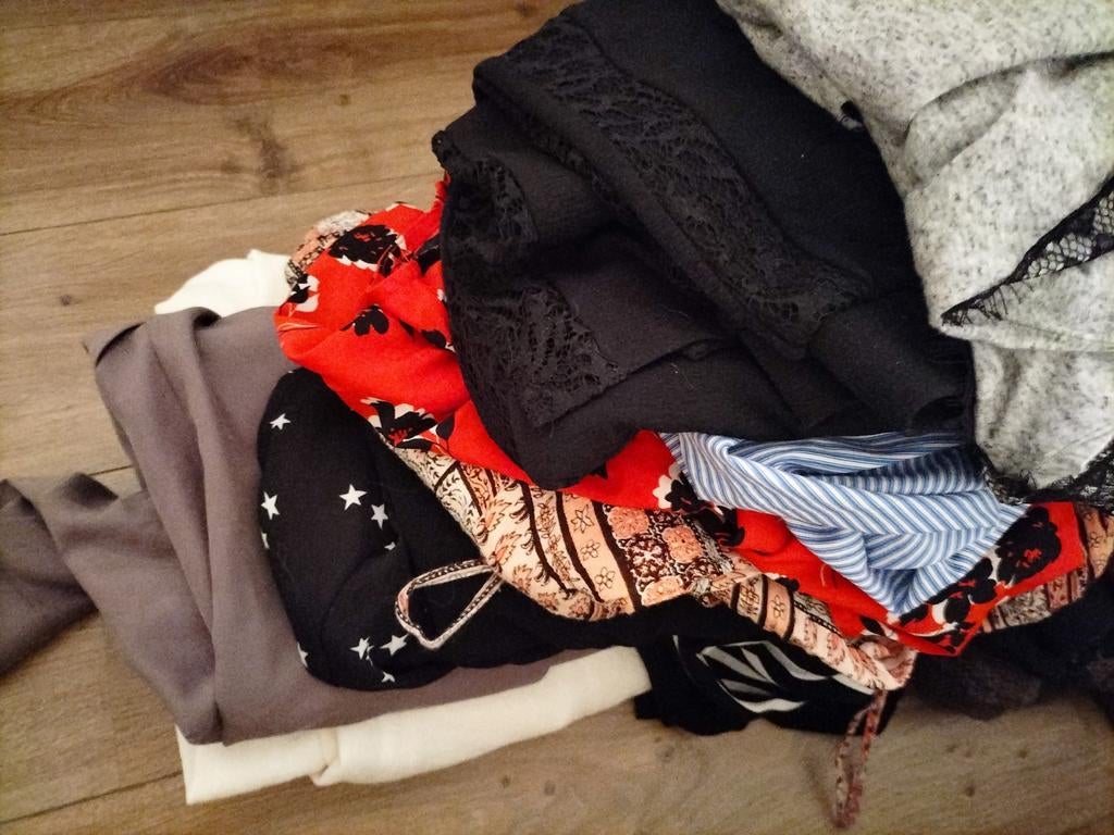 Groot lot kleding, dameskleding, pakket kleding, dames,jeugd, Ophalen, Zo goed als nieuw, Maat 38/40 (M)