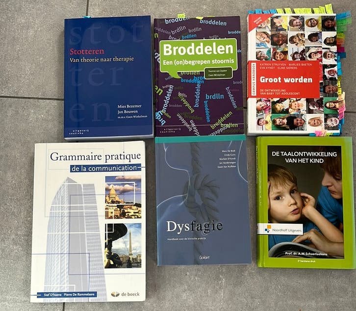 Iets oudere schoolboeken logopedie (Artevelde), Boeken, Ophalen of Verzenden, Zo goed als nieuw