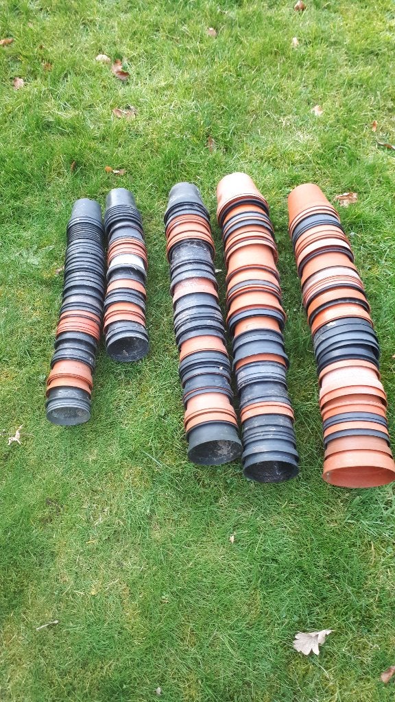 plastic potten plastic bloempotten en plantenpotten, Tuin en Terras, Bloempotten, Ophalen