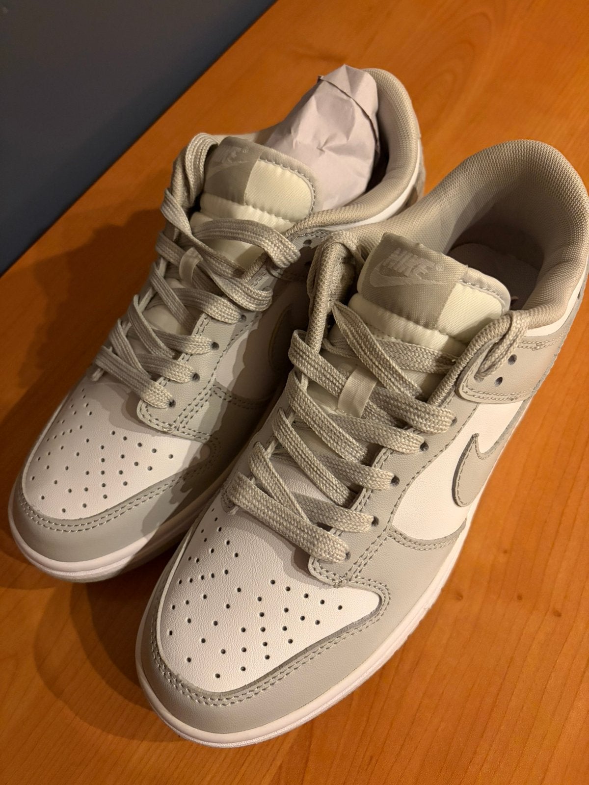 Nieuwe sportschoenen Nike, Vêtements | Femmes, Chaussures, Neuf, Enlèvement ou Envoi, Chaussures de sports, Blanc