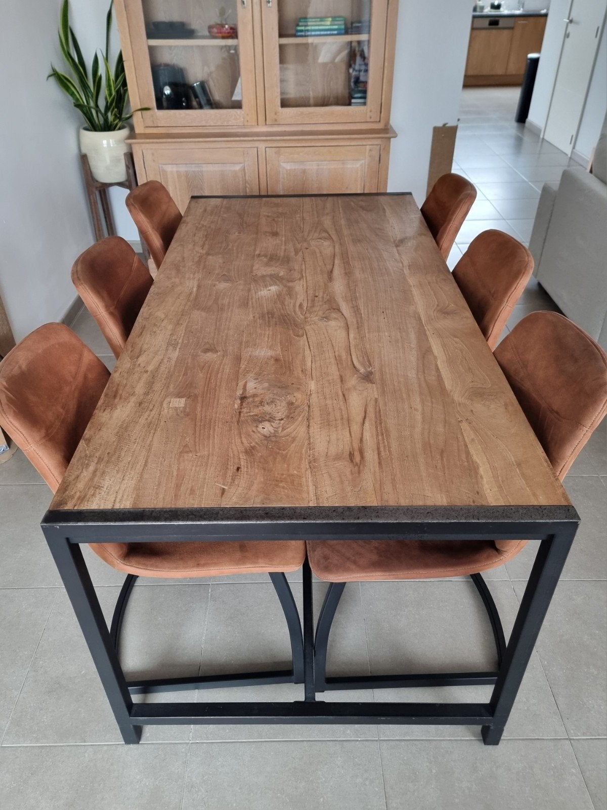 Eettafel met 6 stoelen, Ophalen