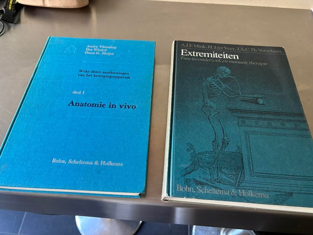 Anatomie in vivo en Extremiteiten, Boeken, Ophalen of Verzenden, Zo goed als nieuw
