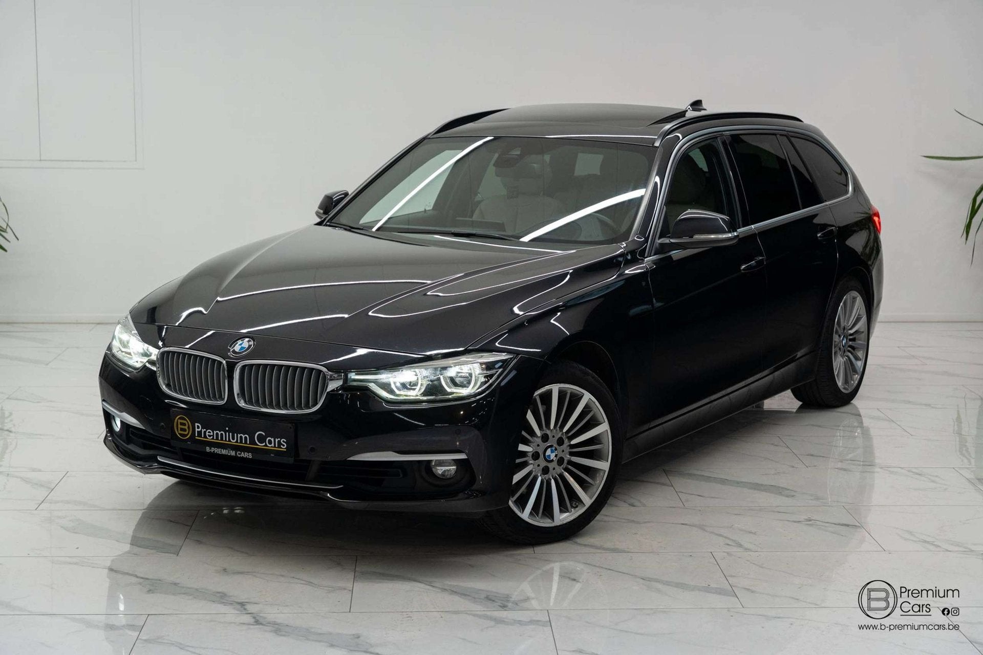 BMW 330 i xDrive individual! H&K, Camera, zetelverwarming, H, Auto's, Gebruikt, Euro 6, 4 cilinders, 5 deurs