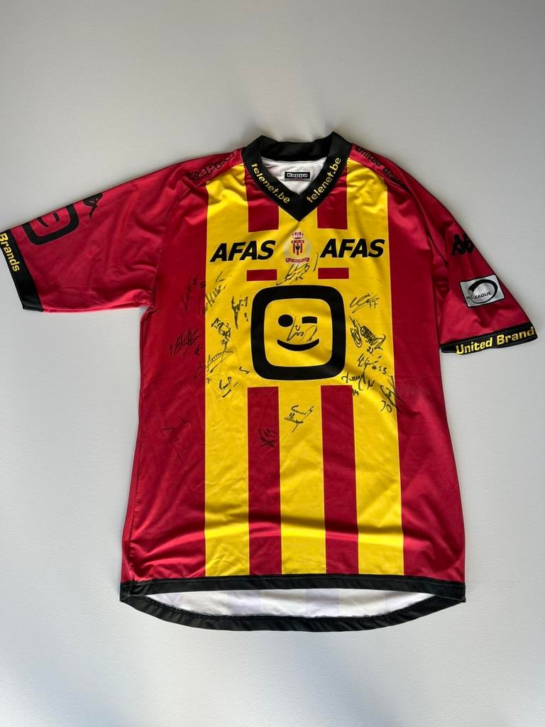 Squad Signed Shirt KV Mechelen, Sport en Fitness, Ophalen of Verzenden, Zo goed als nieuw, Shirt
