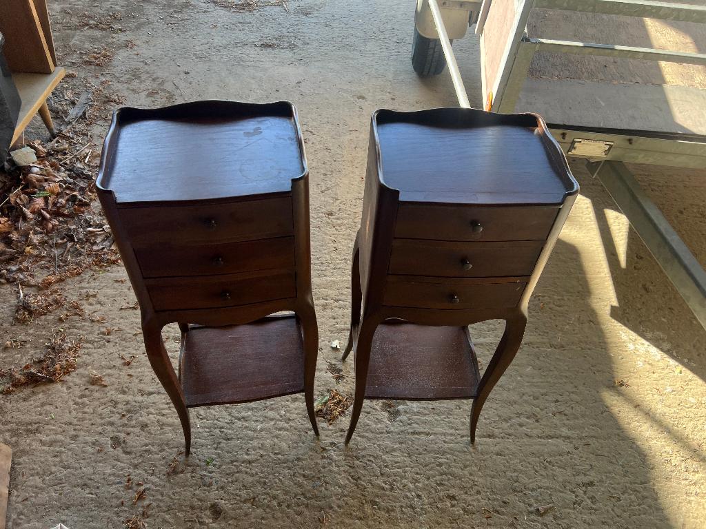Chevets Louis XV duo, Enlèvement