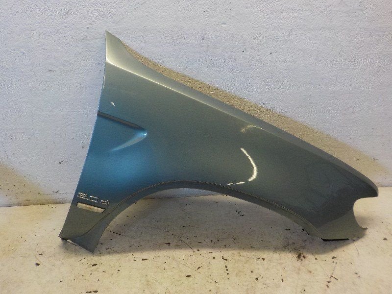 Spatbord rechts voor BMW X5, Auto-onderdelen, Onderdelen@venauto.nl, Van der Ven Autorecycling B.V., Gebruikt, Ettenseweg 76, 4706 PB Roosendaal, The Netherlands