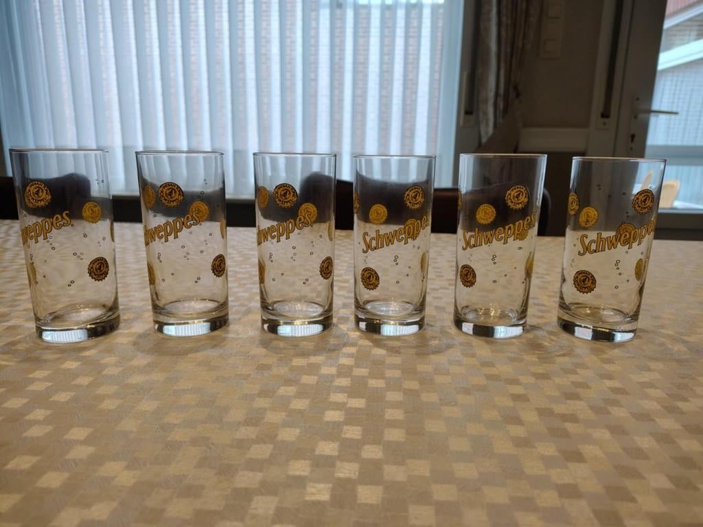 6 Schweppes glazen, Verzamelen, Ophalen of Verzenden, Gebruikt, Frisdrankglas