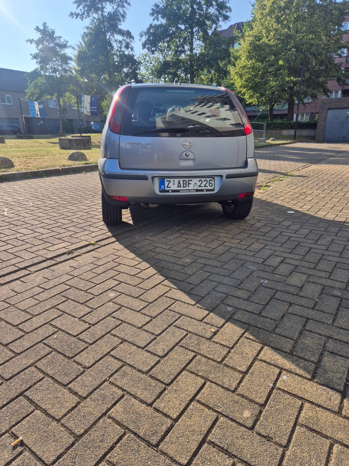 Opel Corsa 1.2 euro 4 Essence AUTOMATIQUE 130.000 km, Autos, Opel, Argent ou Gris, Achat, Entreprise, Rétroviseurs électriques