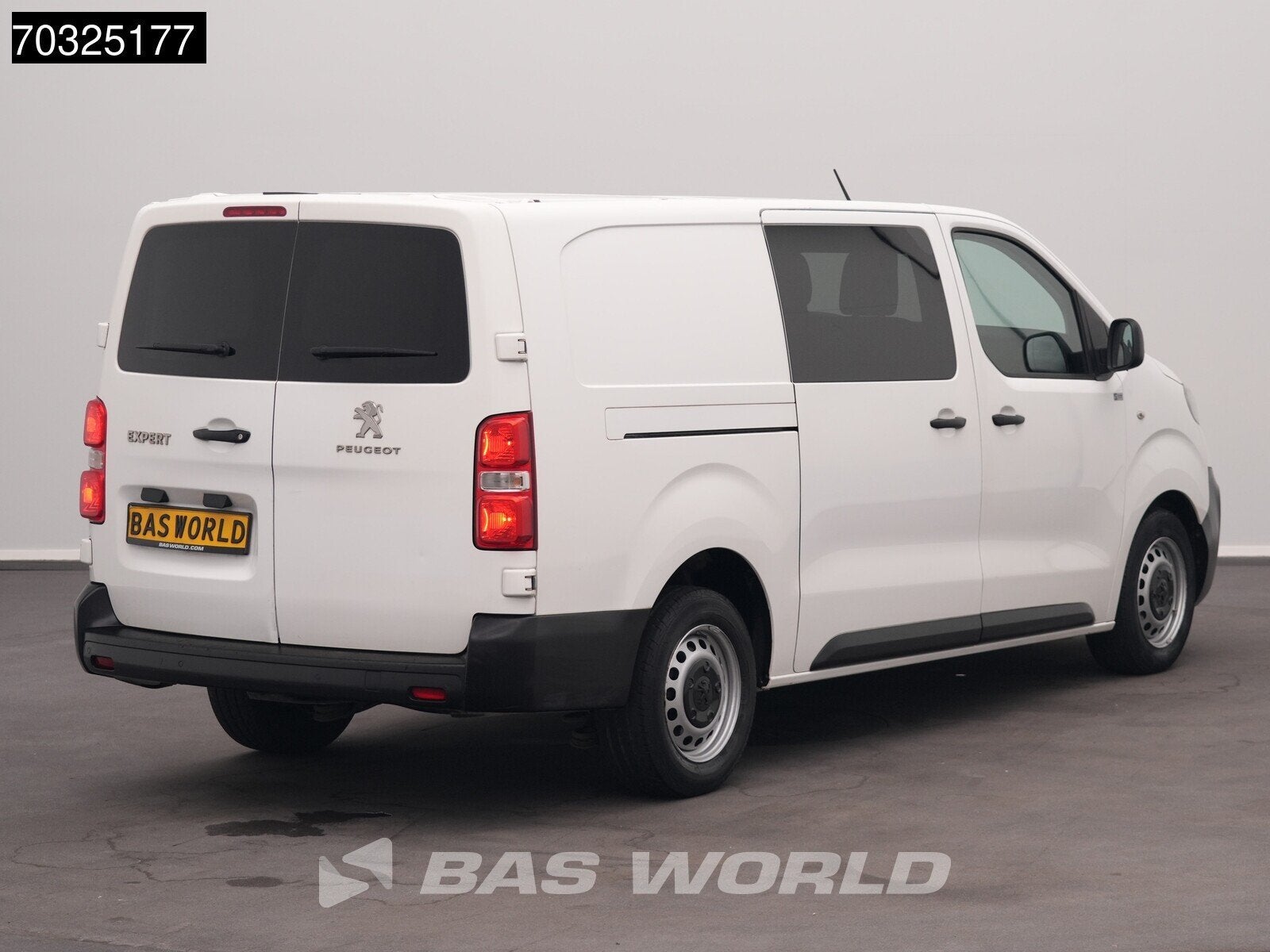 Peugeot Expert 120pk Dubbel Cabine L3H1 Navi Airco Parkeerse, Auto's, 90 kW, Gebruikt, Euro 6, 4 cilinders